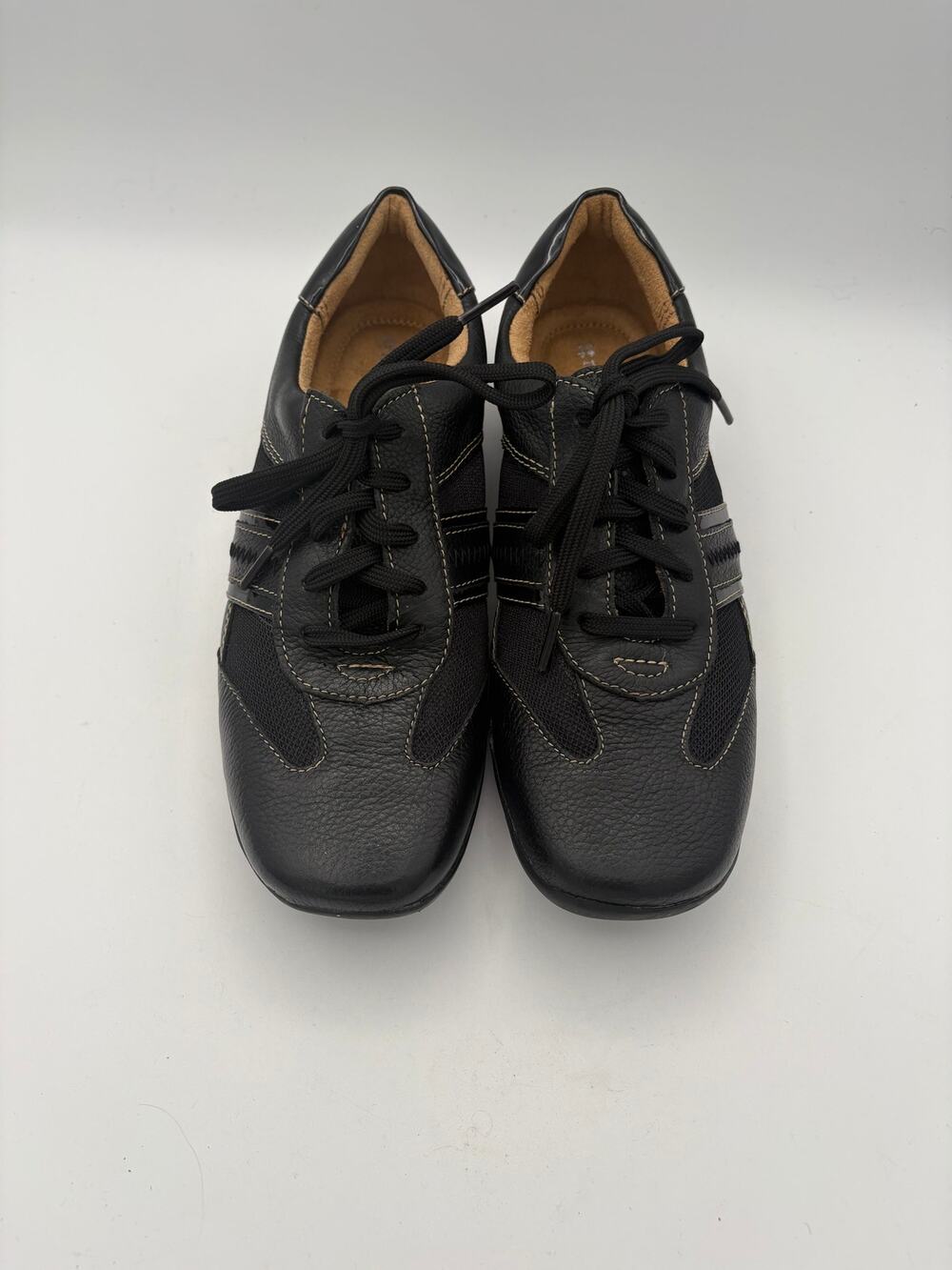 Women’s Naturalizer Size 8 Black Leather Lace Up Shoes